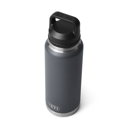 YETI Rambler® 36 oz Flasche mit Chug-Verschluss (1065 ml) Charcoal