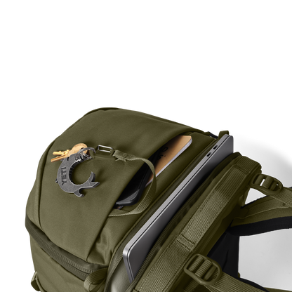 YETI Ranchero™-27-L-Rucksack Olive