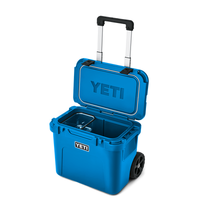 YETI Roadie® 32 Kühlbox auf Rädern Big Wave Blue