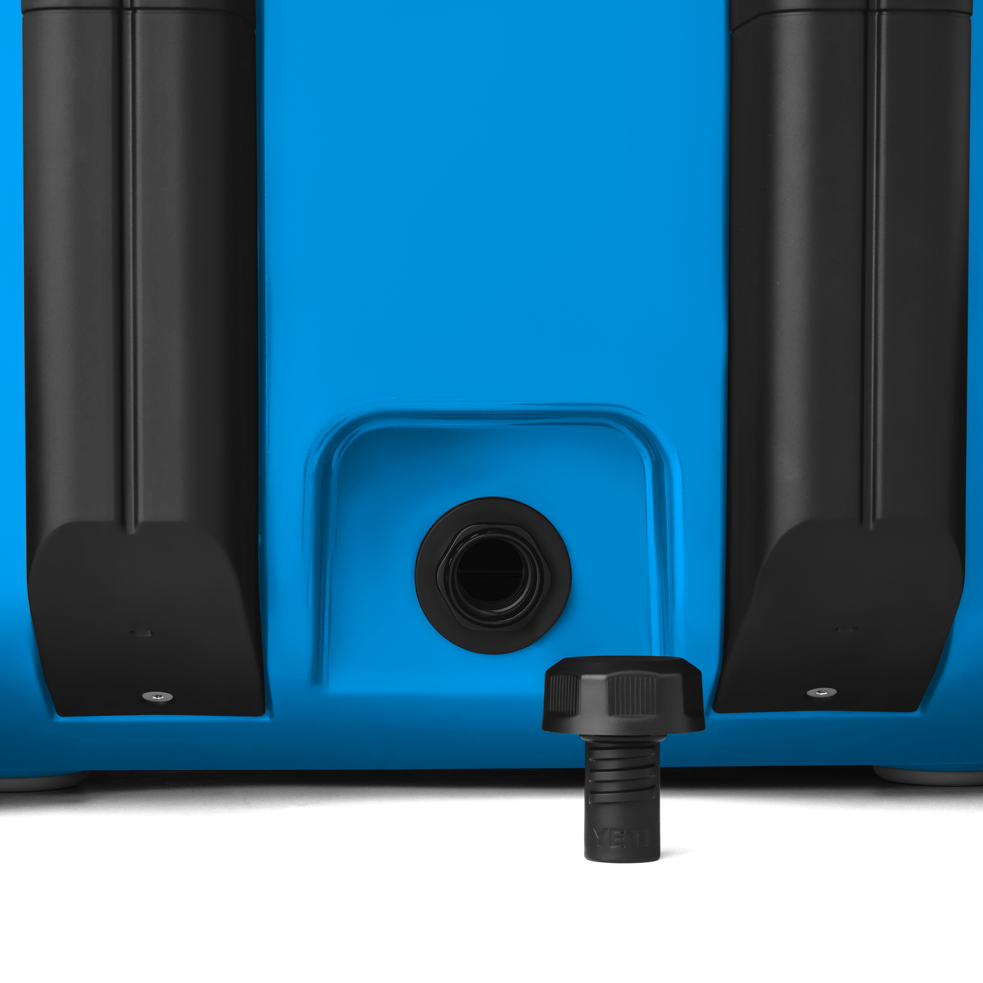 YETI Roadie® 32 Kühlbox auf Rädern Big Wave Blue