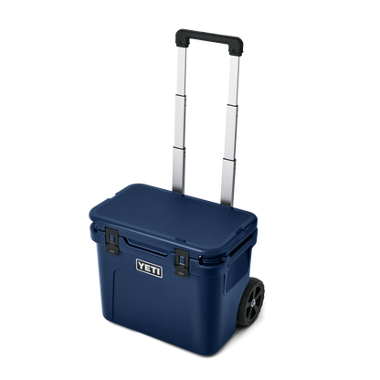 YETI Roadie® 32 Kühlbox auf Rädern Navy