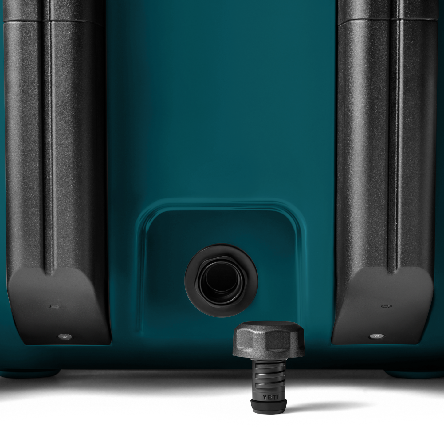 YETI Roadie® 48-Kühlbox auf Rädern Agave Teal