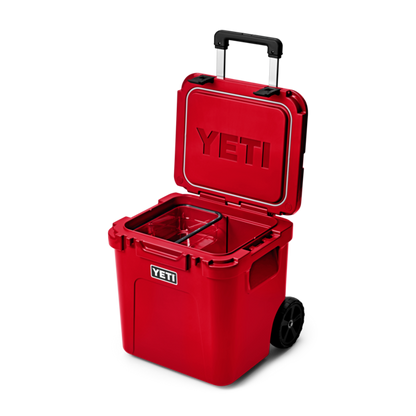YETI Roadie® 48-Kühlbox auf Rädern Rescue Red